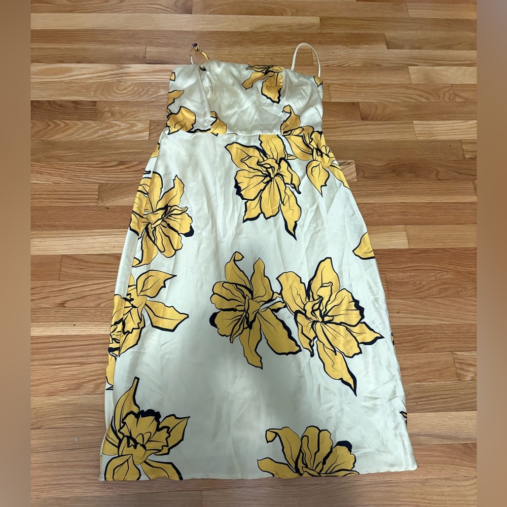 Hutch Satin Floral butter Yellow Midi Dress 8